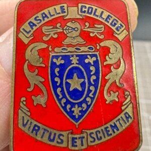 Scarce LaSalle College Virtus Et Scientia Enamel Pin Badge